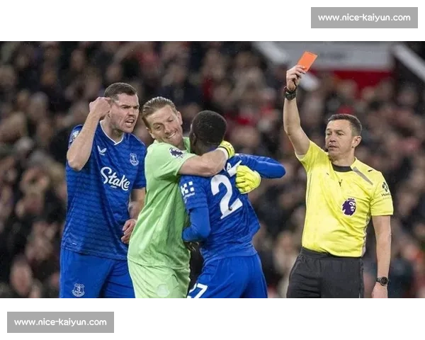 法媒：雷恩巴黎 FC 争夺盖耶，埃弗顿续约陷入僵局