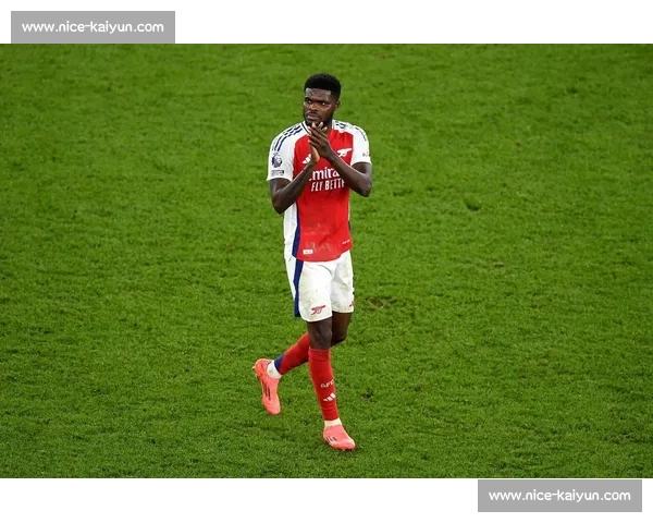 莫雷托：帕尔特伊离队倒计时，阿森纳续约谈判触礁，巴萨沙特竞逐自由身