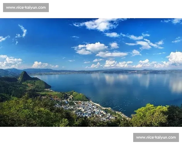 马拉松平原上的自由之战：雅典如何改写文明进程