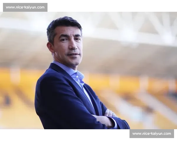 拉热铁腕:十人应战也要碾碎对手防线 拉热铁腕:十人应战也要碾碎对手防线