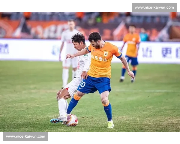 贝里奇报销打乱亚泰计划 奥莫伊留队 + 新援洛泰驰援保级