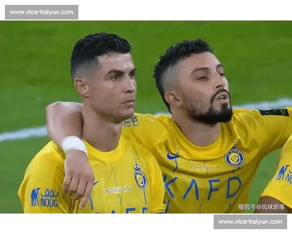 历史性逆转！新月主席泪洒球员通道 拥抱英雄将士创亚洲纪录