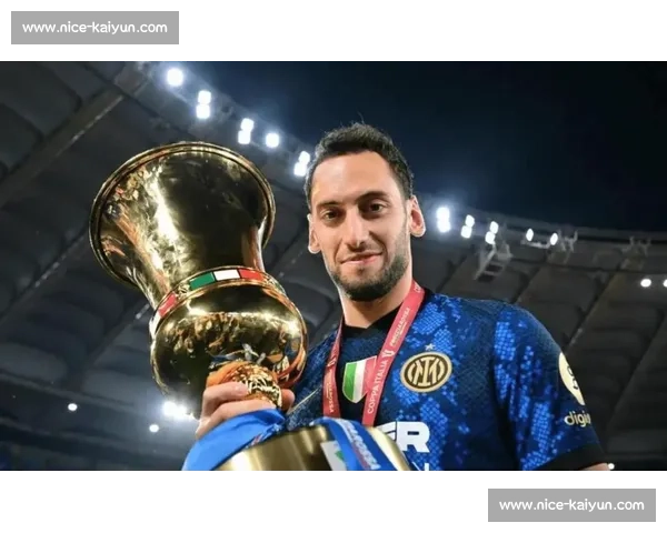 莫雷托：恰尔汗奥卢转会陷入僵局，国米与加拉塔萨雷仍存分歧