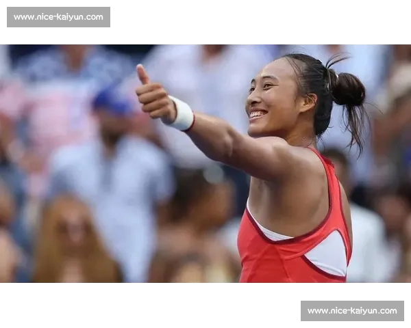 郑钦文关键破发扳平西尼亚科娃，决胜盘遗憾未能延续强势