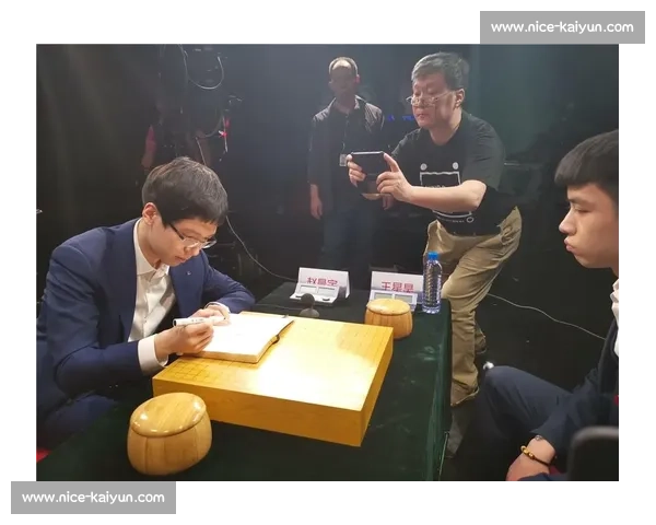 围甲南京棋院专场:江苏洋河 2-2 战平衢州烂柯,芈昱廷屠大龙赵晨宇斩连笑 围甲南京棋院专场:江苏洋河 2-2 战平衢州烂柯,芈昱廷屠大龙赵晨宇斩连笑