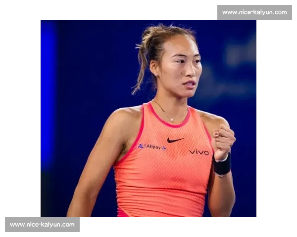 郑钦文温网首秀苦战三盘憾负 草地征程再遇瓶颈仍展韧性