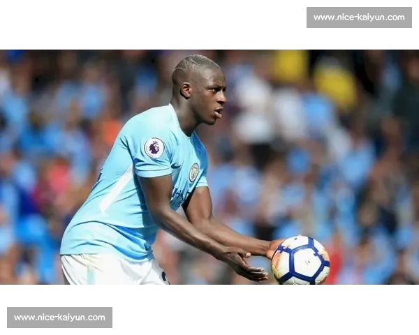 毕包尚未报价拉波尔特，那不勒斯、马赛加入争夺战